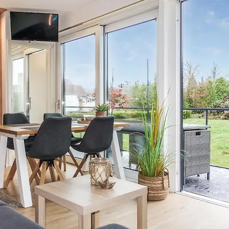 1 Bedroom Beautiful In